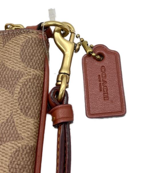 COACH（コーチ）COACH (コーチ) スモール リストレット カラーブロック シグネチャー キャンバス ブラウンの古着・服飾アイテム