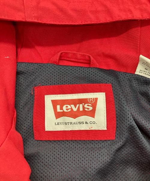 LEVI'S（リーバイス）LEVI'S (リーバイス) Hooded Waterproof Arctic Cloth Rain レッド サイズ:Lの古着・服飾アイテム