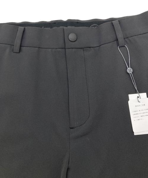G/FORE（ジーフォア）G/fore (ジーフォア) LOGO TAPE SHORTS/ゴルフパンツ ブラック サイズ:82 未使用品の古着・服飾アイテム