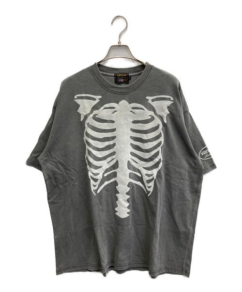 VANSON（バンソン）VANSON (バンソン) SKELTON BONES-Pigment Dyed Tee グレー サイズ:Mの古着・服飾アイテム