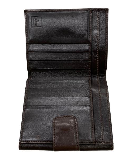 FENDI（フェンディ）FENDI (フェンディ) ズッカ柄2つ折り財布 ブラウンの古着・服飾アイテム