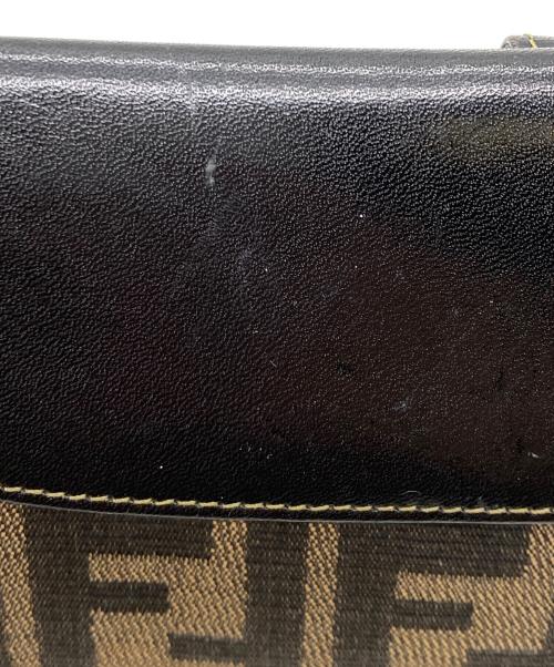 FENDI（フェンディ）FENDI (フェンディ) ズッカ柄長財布 ブラウンの古着・服飾アイテム