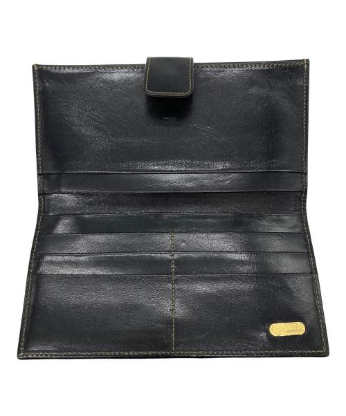 FENDI（フェンディ）FENDI (フェンディ) ズッカ柄長財布 ブラウンの古着・服飾アイテム