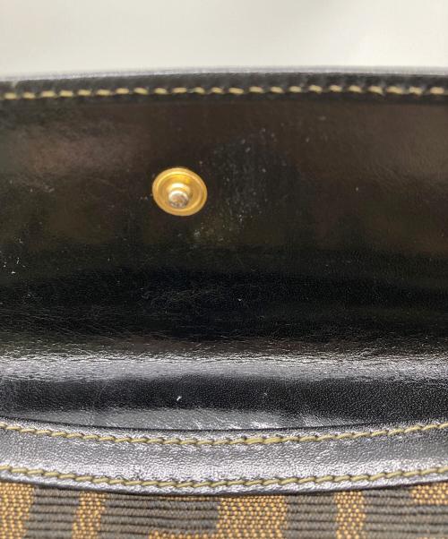 FENDI（フェンディ）FENDI (フェンディ) ズッカ柄長財布 ブラウンの古着・服飾アイテム