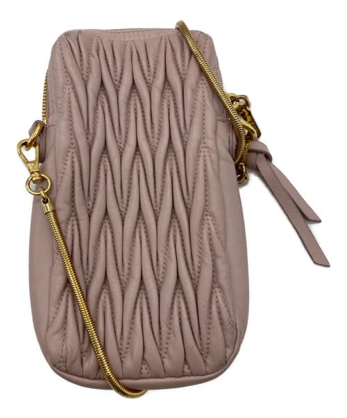 MIU MIU（ミュウミュウ）MIU MIU (ミュウミュウ) マテラッセ レザーショルダーポーチ ピンク×ゴールドの古着・服飾アイテム