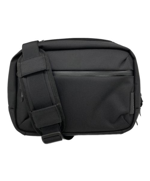 WEXLEY（ウェクスレイ）WEXLEY (ウェクスレイ) MALCOLM/8L SLING PACK ブラックの古着・服飾アイテム