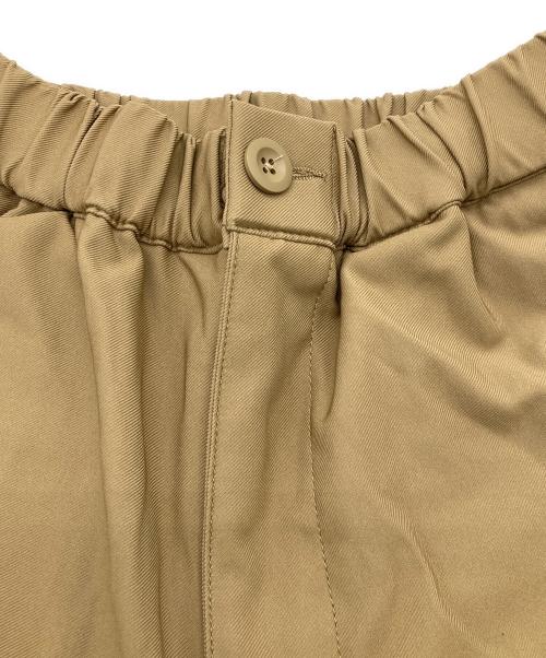 MADNES（マッドネス）MADNES (マッドネス) チノパン ベージュ サイズ:Sの古着・服飾アイテム