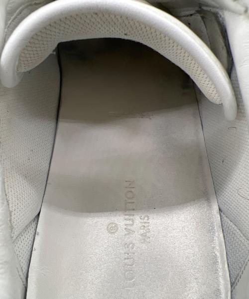 LOUIS VUITTON（ルイ ヴィトン）LOUIS VUITTON (ルイ ヴィトン) モノグラム柄リヴォリラインローカットスニーカー ブラウン×ホワイト サイズ:26の古着・服飾アイテム
