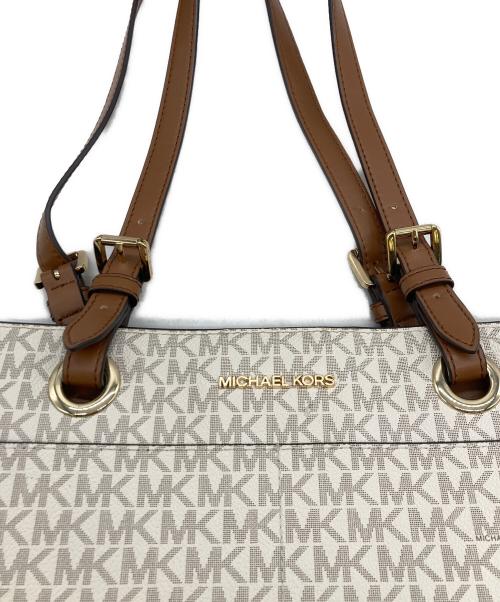 MICHAEL KORS（マイケルコース）MICHAEL KORS (マイケルコース) シグネチャートートバッグ ベージュの古着・服飾アイテム