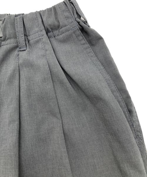 GRAMICCI（グラミチ）GRAMICCI (グラミチ) 2タックワイドテーパードパンツ グレー サイズ:xsの古着・服飾アイテム