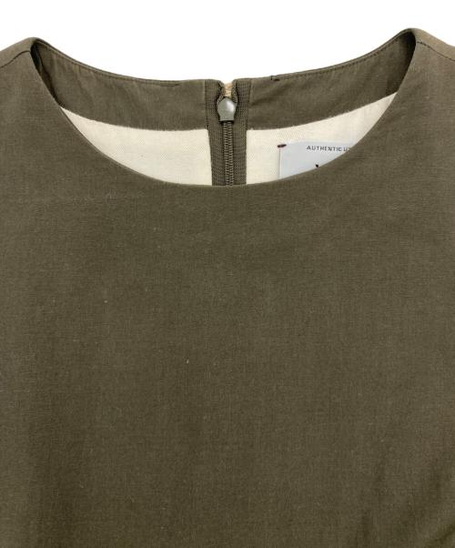 YAECA（ヤエカ）YAECA (ヤエカ) リネン混ギャザーワンピース オリーブ サイズ:Mの古着・服飾アイテム