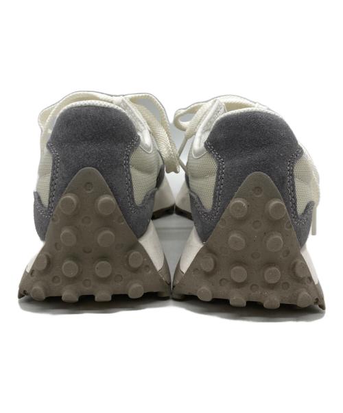 NEW BALANCE（ニューバランス）NEW BALANCE (ニューバランス) U327 GRAY グレー サイズ:23.5の古着・服飾アイテム