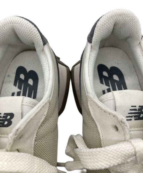 NEW BALANCE（ニューバランス）NEW BALANCE (ニューバランス) U327 GRAY グレー サイズ:23.5の古着・服飾アイテム
