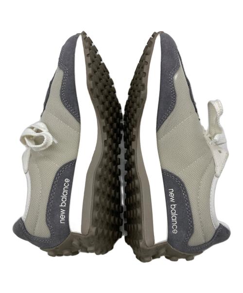 NEW BALANCE（ニューバランス）NEW BALANCE (ニューバランス) U327 GRAY グレー サイズ:23.5の古着・服飾アイテム