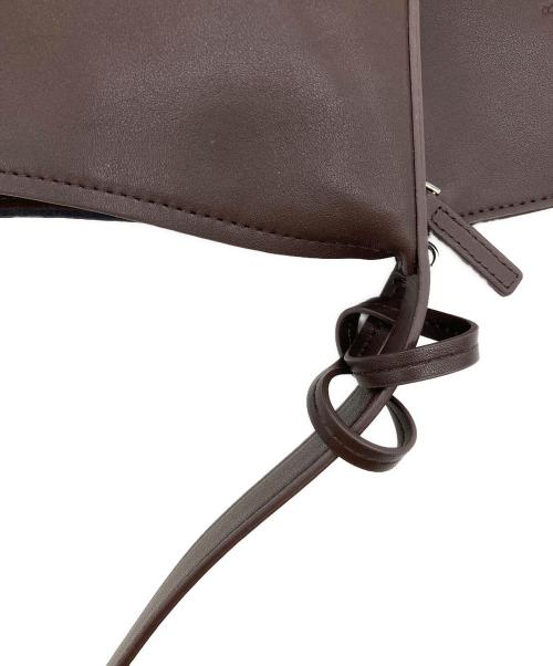ROH SEOUL（ローソウル）ROH SEOUL (ローソウル) Mini Pulpy hobo bag ブラウンの古着・服飾アイテム