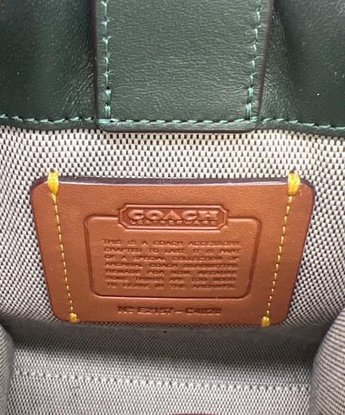COACH（コーチ）COACH (コーチ) ミニ カシンショルダーバッグ オリーブの古着・服飾アイテム