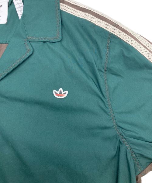 adidas（アディダス）adidas (アディダス) CLOT BOWLING SHIRT BY EDISON CHE グリーン×ブラウン サイズ:L 未使用品の古着・服飾アイテム