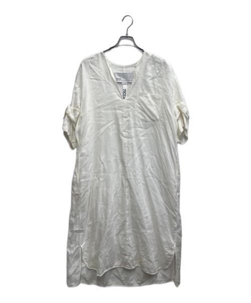 ticca（ティッカ）TICCA (ティッカ) リネン ツイスト スリーブ ワンピース ホワイト サイズ:Ｆの古着・服飾アイテム