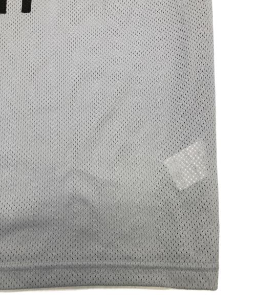 CMF OUTDOOR GARMENT（コンフィーアウトドアガーメント）CMF OUTDOOR GARMENT (コンフィーアウトドアガーメント) QUICK DRY TEE グレー サイズ:XLの古着・服飾アイテム