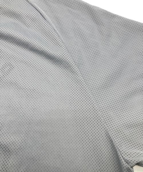 CMF OUTDOOR GARMENT（コンフィーアウトドアガーメント）CMF OUTDOOR GARMENT (コンフィーアウトドアガーメント) QUICK DRY TEE グレー サイズ:XLの古着・服飾アイテム