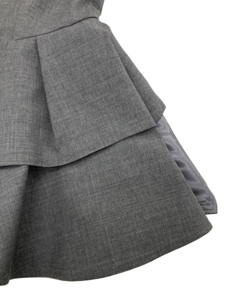 anuans（アニュアンス）anuans (アニュアンス) オブジェクトフレアトップス グレー サイズ:size1の古着・服飾アイテム