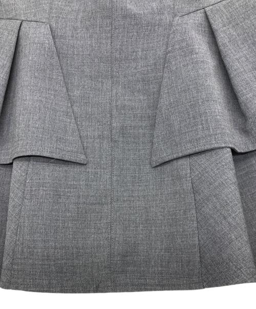 anuans（アニュアンス）anuans (アニュアンス) オブジェクトフレアトップス グレー サイズ:size1の古着・服飾アイテム