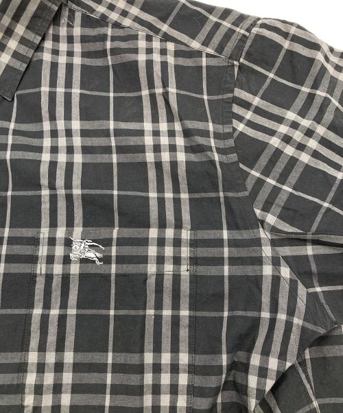 BURBERRY BLUE LABEL（バーバリー ブルー レーベル）BURBERRY BLUE LABEL (バーバリー ブルー レーベル) チェックシャツ ブラック サイズ:Mの古着・服飾アイテム