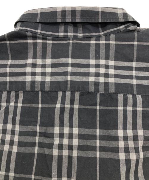BURBERRY BLUE LABEL（バーバリー ブルー レーベル）BURBERRY BLUE LABEL (バーバリー ブルー レーベル) チェックシャツ ブラック サイズ:Mの古着・服飾アイテム