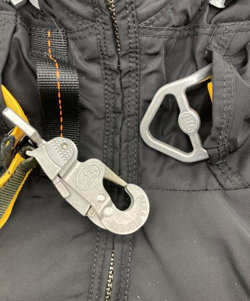 PARAJUMPERS（パラジャンパーズ）Parajumpers (パラジャンパーズ) フライトジャケット ブラック サイズ:Lの古着・服飾アイテム
