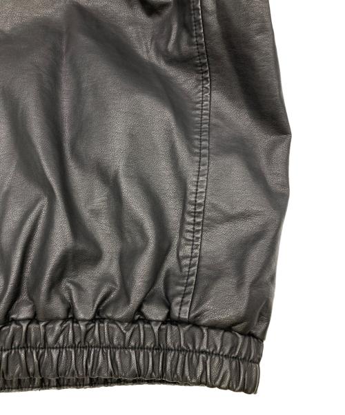 FREAK'S STORE（フリークスストア）FREAK'S STORE (フリークスストア) ウォッシュ加工 レザレッド スタンドカラー ジップアップ ショートブルゾン ブラック サイズ:Lの古着・服飾アイテム