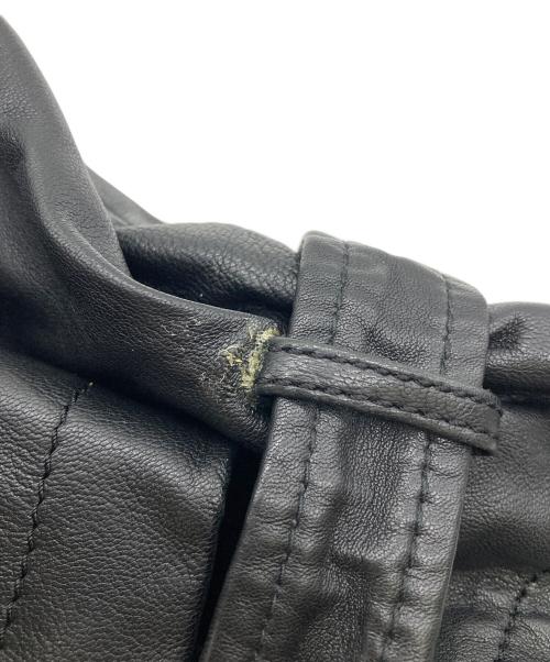 BARNEYS NEWYORK（バーニーズ・ニューヨーク）BARNEYS NEWYORK (バーニーズ・ニューヨーク) レザートレンチコート ブラック サイズ:48の古着・服飾アイテム