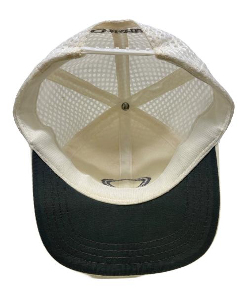 OAKLEY（オークリー）OAKLEY (オークリー) キャップ ホワイトの古着・服飾アイテム