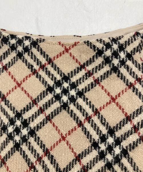 BURBERRY BLUE LABEL（バーバリー ブルー レーベル）BURBERRY BLUE LABEL (バーバリー ブルー レーベル) ノバチェックウールスカート ベージュ サイズ:SIZE36の古着・服飾アイテム