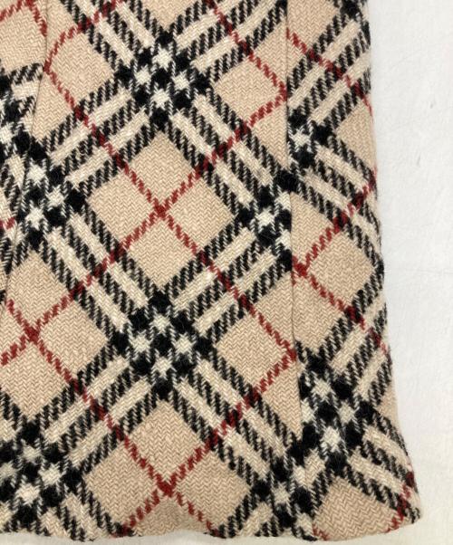 BURBERRY BLUE LABEL（バーバリー ブルー レーベル）BURBERRY BLUE LABEL (バーバリー ブルー レーベル) ノバチェックウールスカート ベージュ サイズ:SIZE36の古着・服飾アイテム