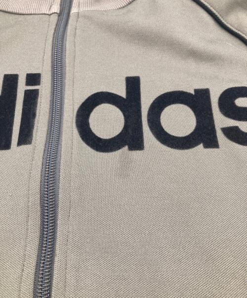 adidas（アディダス）adidas (アディダス) ロゴトラックジャケット グレー サイズ:Lの古着・服飾アイテム