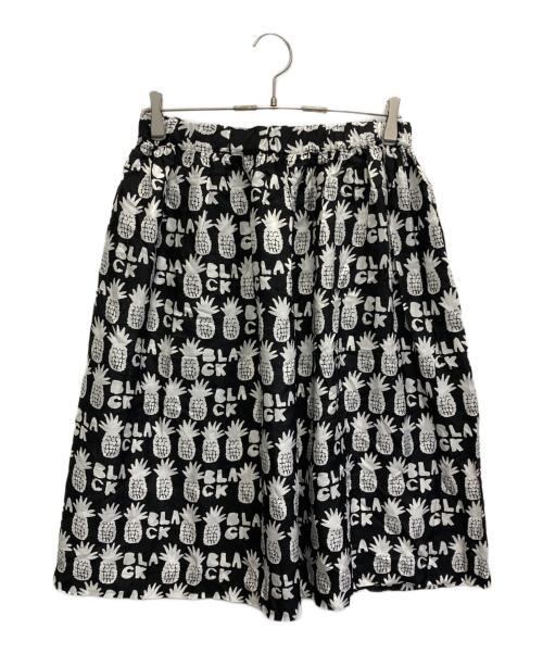 BLACK COMME des GARCONS（ブラックコムデギャルソン）BLACK COMME des GARCONS (ブラックコムデギャルソン) 総柄スカート ホワイト×ブラック サイズ:Mの古着・服飾アイテム