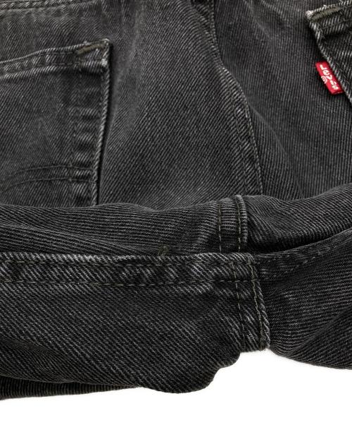 LEVI'S（リーバイス）LEVI'S (リーバイス) デニムパンツ ブラック サイズ:W35×L32の古着・服飾アイテム
