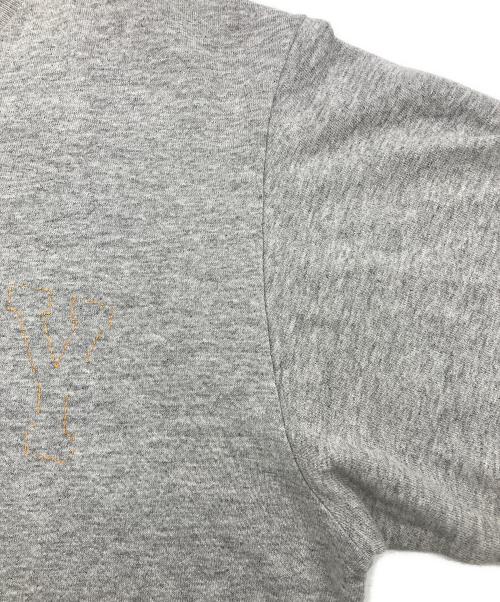 stussy（ステューシー）stussy (ステューシー) 紺タグ　刺繍Tシャツ グレー サイズ:Sの古着・服飾アイテム