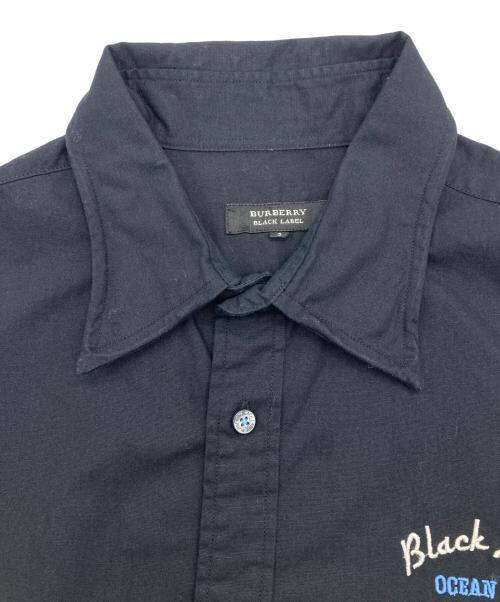 BURBERRY BLACK LABEL（バーバリーブラックレーベル）BURBERRY BLACK LABEL (バーバリーブラックレーベル) ロゴ半袖シャツ ブラック サイズ:Sの古着・服飾アイテム