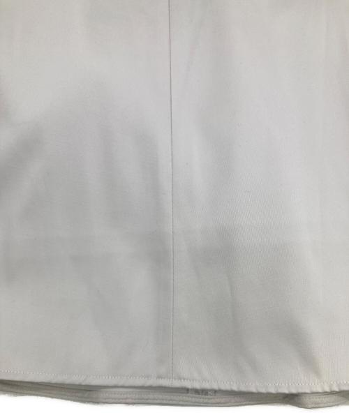 YORI（ヨリ）yori (ヨリ) ノースリーブワンピース ホワイト サイズ:36の古着・服飾アイテム