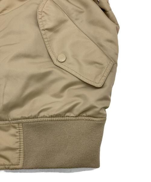 LACOSTE（ラコステ）LACOSTE (ラコステ) リバーシブルボンバージャケット ベージュ サイズ:48の古着・服飾アイテム