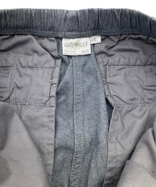 GRAMICCI（グラミチ）GRAMICCI (グラミチ) ニューナローパンツ グレー サイズ:Sの古着・服飾アイテム