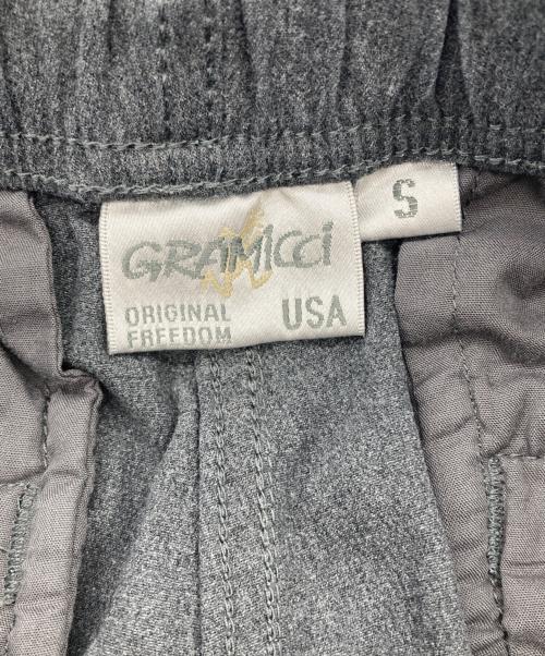 GRAMICCI（グラミチ）GRAMICCI (グラミチ) ニューナローパンツ グレー サイズ:Sの古着・服飾アイテム