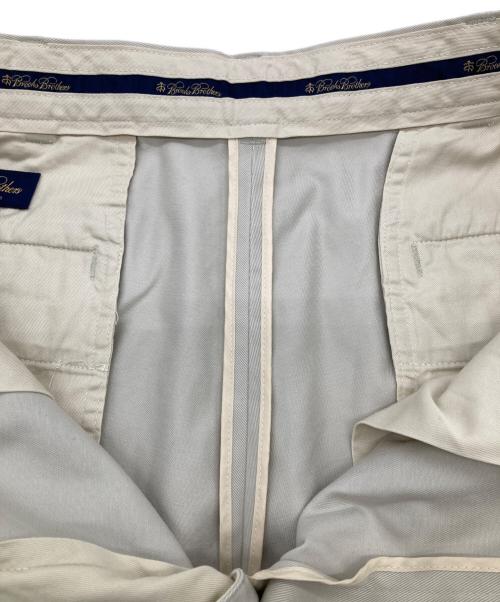 BROOKS BROTHERS（ブルックスブラザーズ）BROOKS BROTHERS (ブルックスブラザーズ) タックハーフパンツ ベージュ サイズ:W32の古着・服飾アイテム