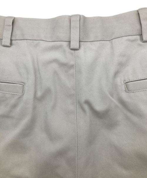 BROOKS BROTHERS（ブルックスブラザーズ）BROOKS BROTHERS (ブルックスブラザーズ) タックハーフパンツ ベージュ サイズ:W32の古着・服飾アイテム