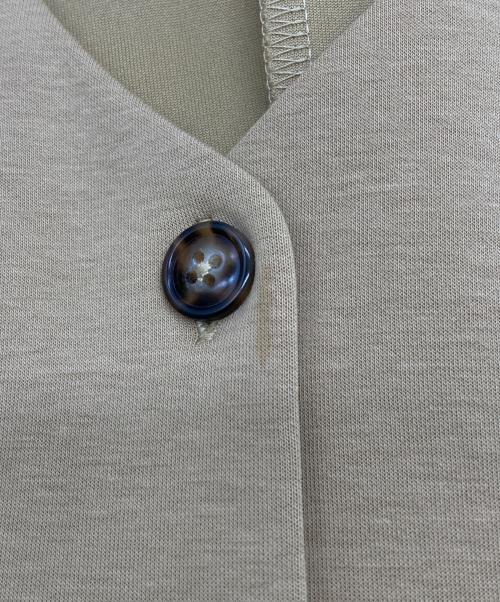 OLUN（オルン）olun (オルン) コクーンペプラムカーディガン ベージュ サイズ:Mの古着・服飾アイテム