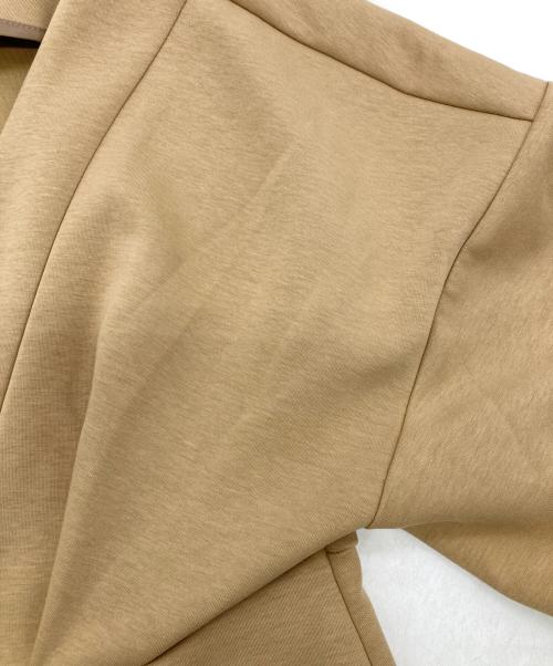 OLUN（オルン）olun (オルン) コクーンペプラムカーディガン ベージュ サイズ:Mの古着・服飾アイテム