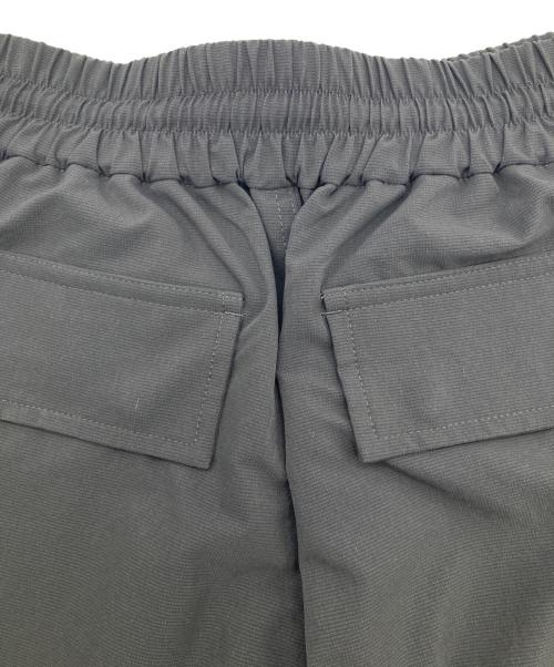CLESSTE（クレスト）CLESSTE (クレスト) COOL DOTS CITY MILITARY HALF PANTS グレー サイズ:FREEの古着・服飾アイテム