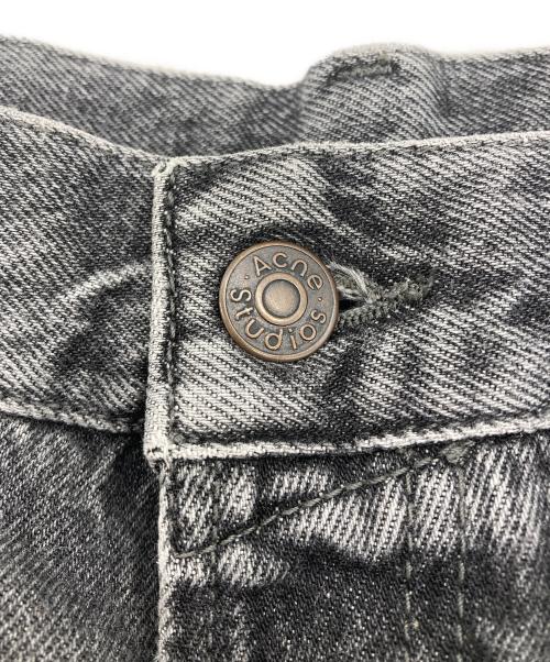 Acne studios（アクネ ストゥディオズ）ACNE STUDIOS (アクネ ストゥディオズ) 1989 ash black denim ブラック サイズ:W29L30の古着・服飾アイテム