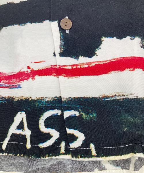 GUILTY PARTIES（ギルティーパーティーズ）GUILTY PARTIES (ギルティーパーティーズ) JEAN-MICHEL BASQUIAT (ジャン ミシェル バスキア) S/S HAWAIAN SHIRT ホワイト サイズ:Mの古着・服飾アイテム
